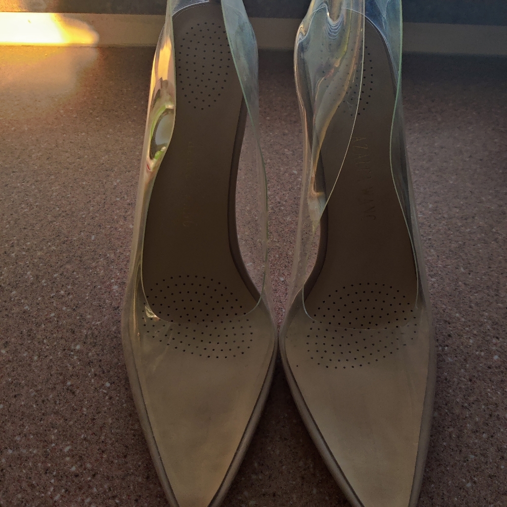 Shoe - Picture 2 of 4